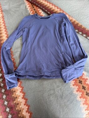 Lululemon Rulu Long-Sleeve Top — periwinkle blue - size 6 Great!